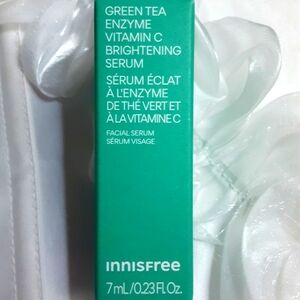 Innisfree Green Tea Enzyme Vitamin C Brightening Serum 0.23 fl oz Travel Size